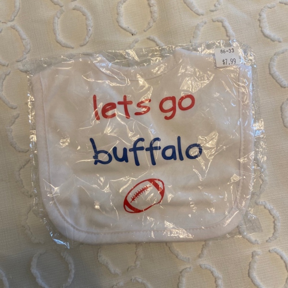 NWT Buffalo Football Baby Bib